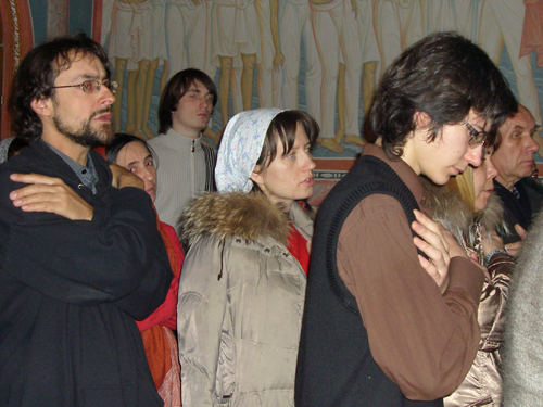 Рождественская служба в Михаило-Архангельском храме 2012