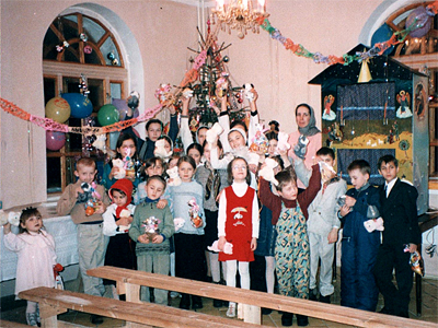 Первое вертепное представление в пущинской воскресной школе 2001