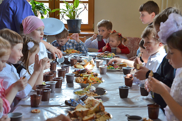 Пасхальный праздник в воскресной школе "Вертоград"
