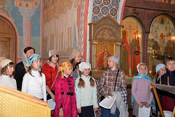 Молебен на начало учения в воскресной школе "Вертоград"